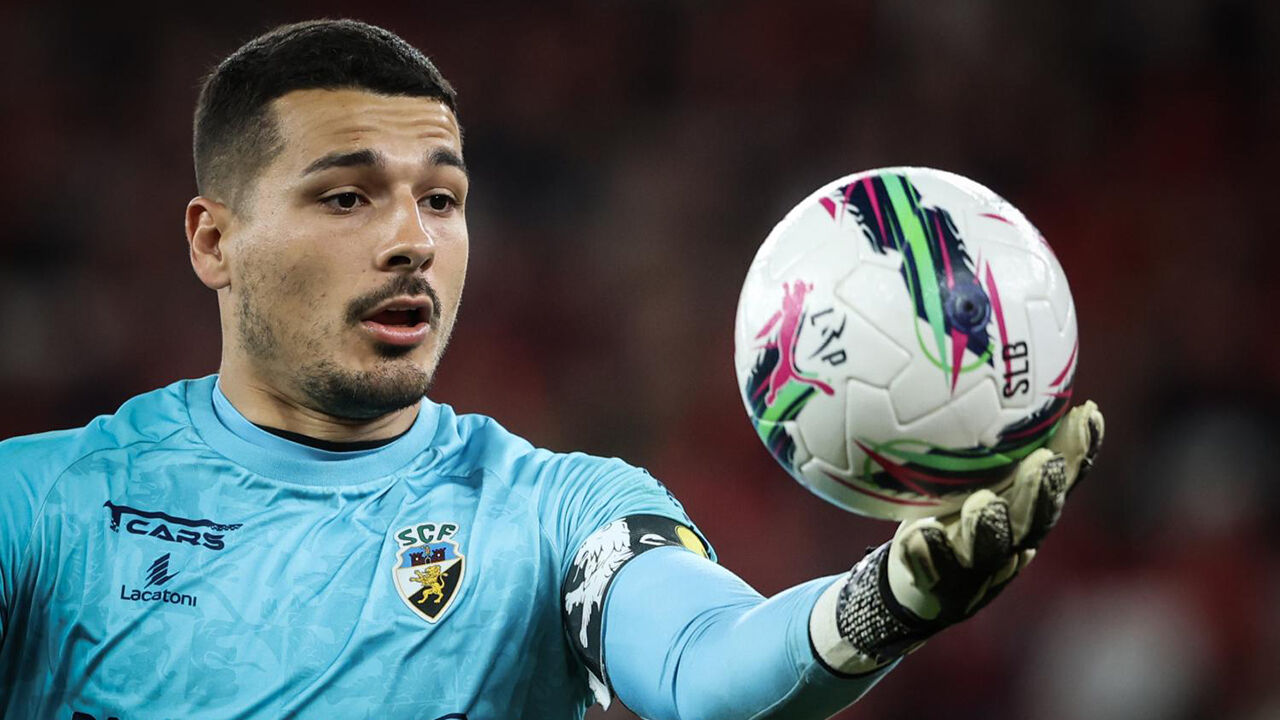 Farense já recusou várias propostas pelo guardião