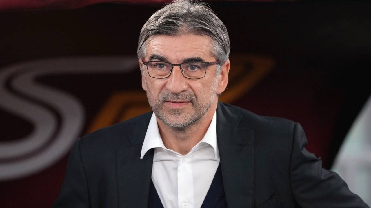 Ivan Juric, treinador da Atalanta, falhou o início dos trabalhos devido a hospitalização