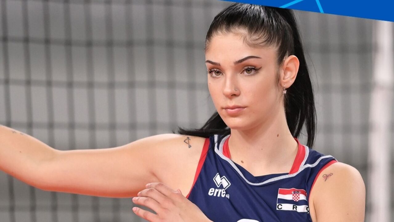 Mika Grbavica, jogadora croata de voleibol, reforça o FC Porto.
