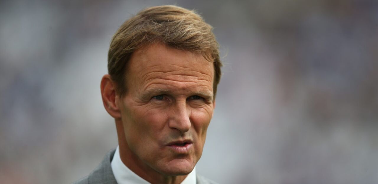 Teddy Sheringham aborda transferência de Rashford 