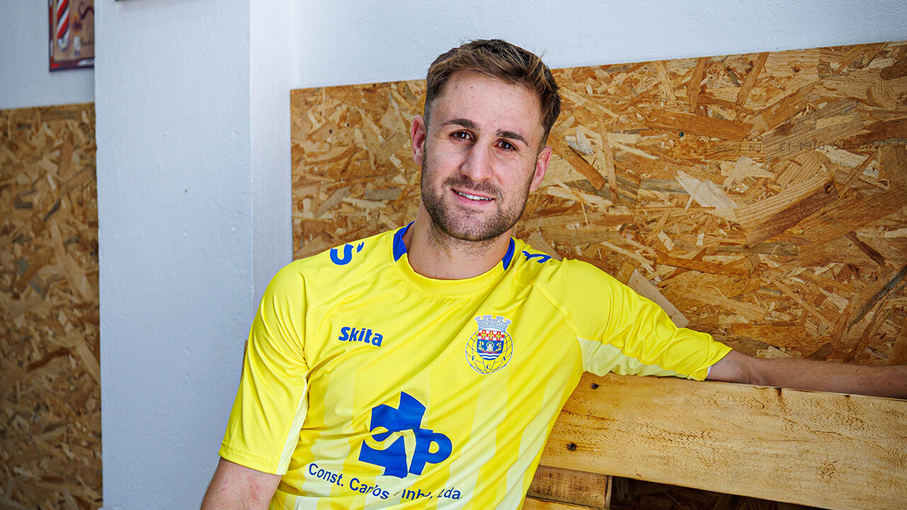 Iván Barbero reforça o ataque do Arouca, após passagem pelo Deportivo da Corunha