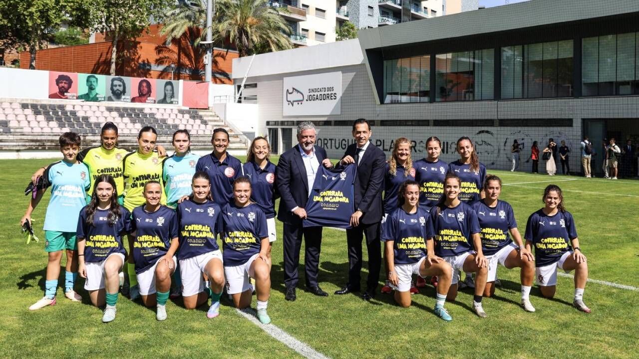 Joaquim Evangelista e Pedro Proença lado a lado no Estágio do Jogador e da Jogadora
