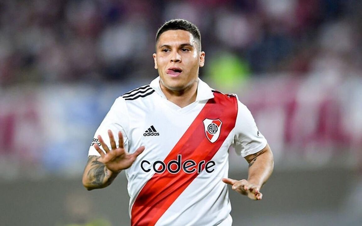 Quintero regressa ao River Plate com contrato de quatro temporadas