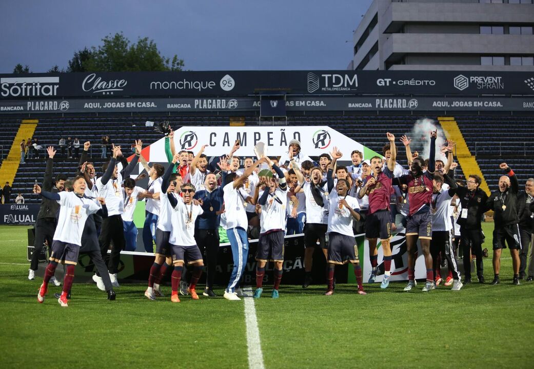 Equipas da Liga Revelação celebram nova época desportiva, com 17 participantes