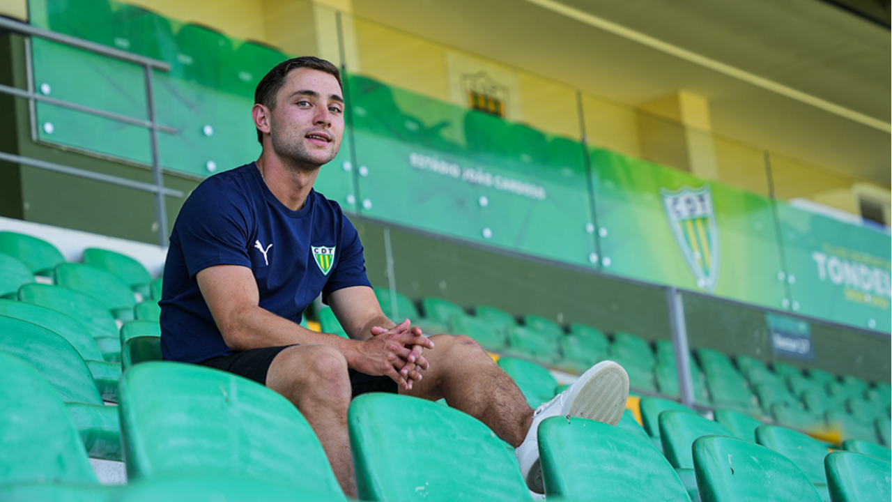 Joe Hodge assina pelo Tondela, contrato até 2029