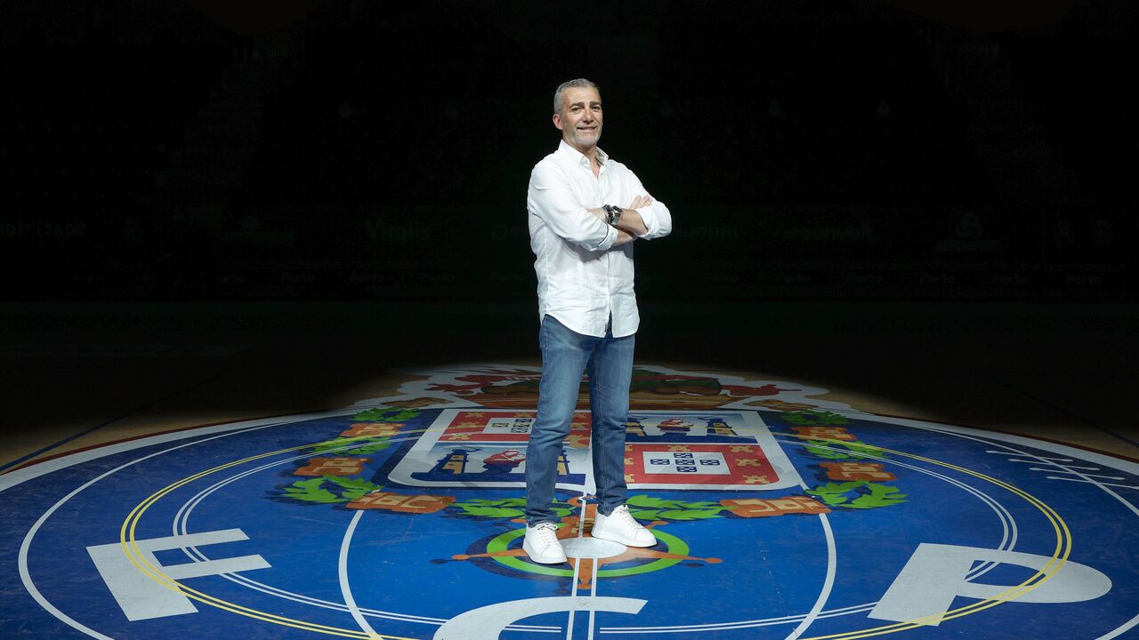 Paulo Freitas é o novo treinador de hóquei patins do FC Porto