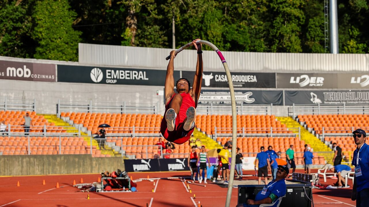 Pedro Buaró compete no Meeting de Madrid, com Lorène Bazolo
