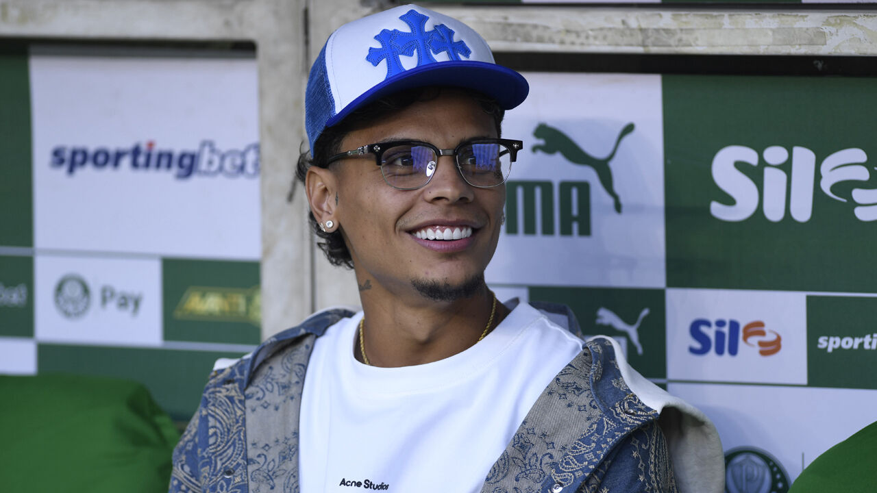 Richard Ríos despediu-se, no Allianz Parque, de companheiros, equipa técnica e adeptos do Palmeiras