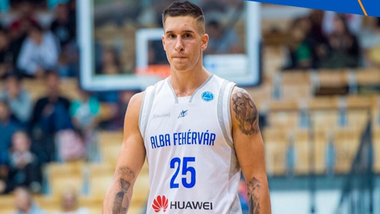 Márkó Filipovity, húngaro, reforça o FC Porto para a época 2025/26