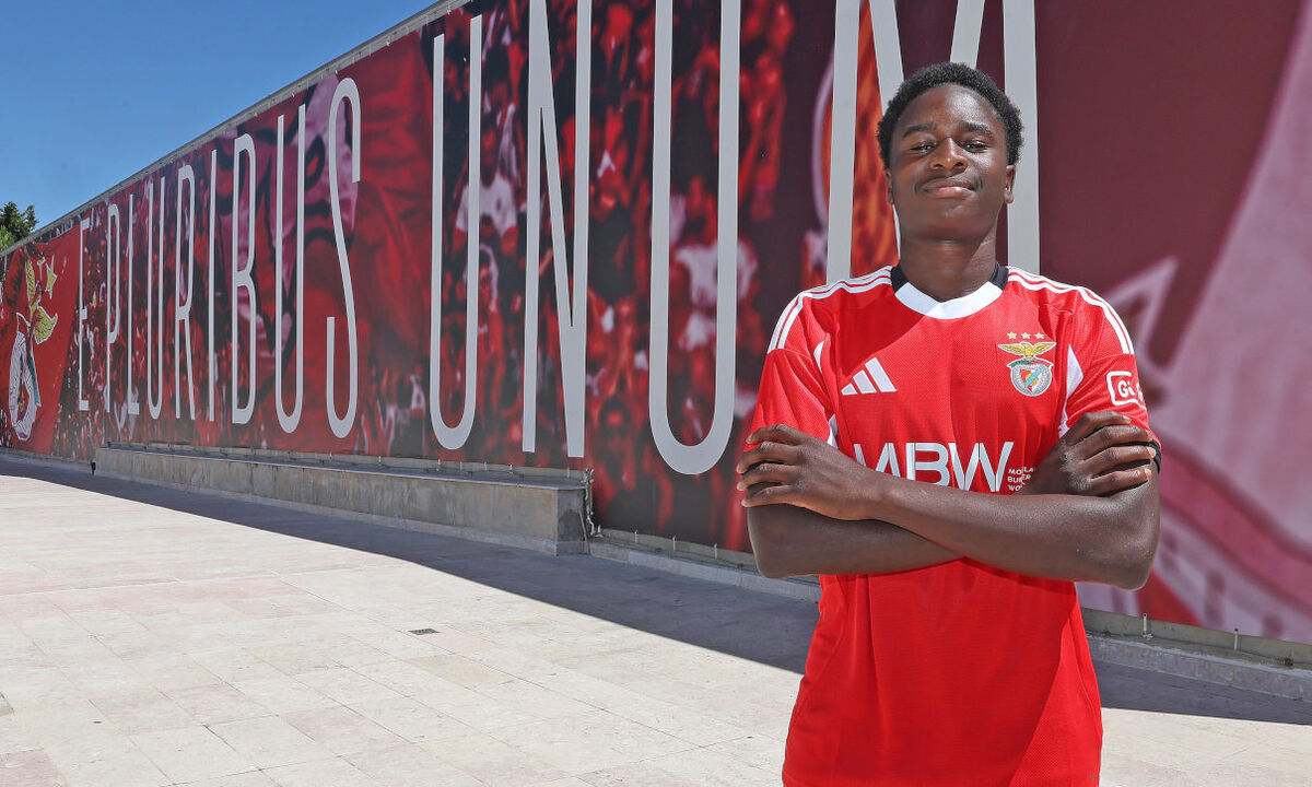 Nazif Inoussa é reforço do Benfica