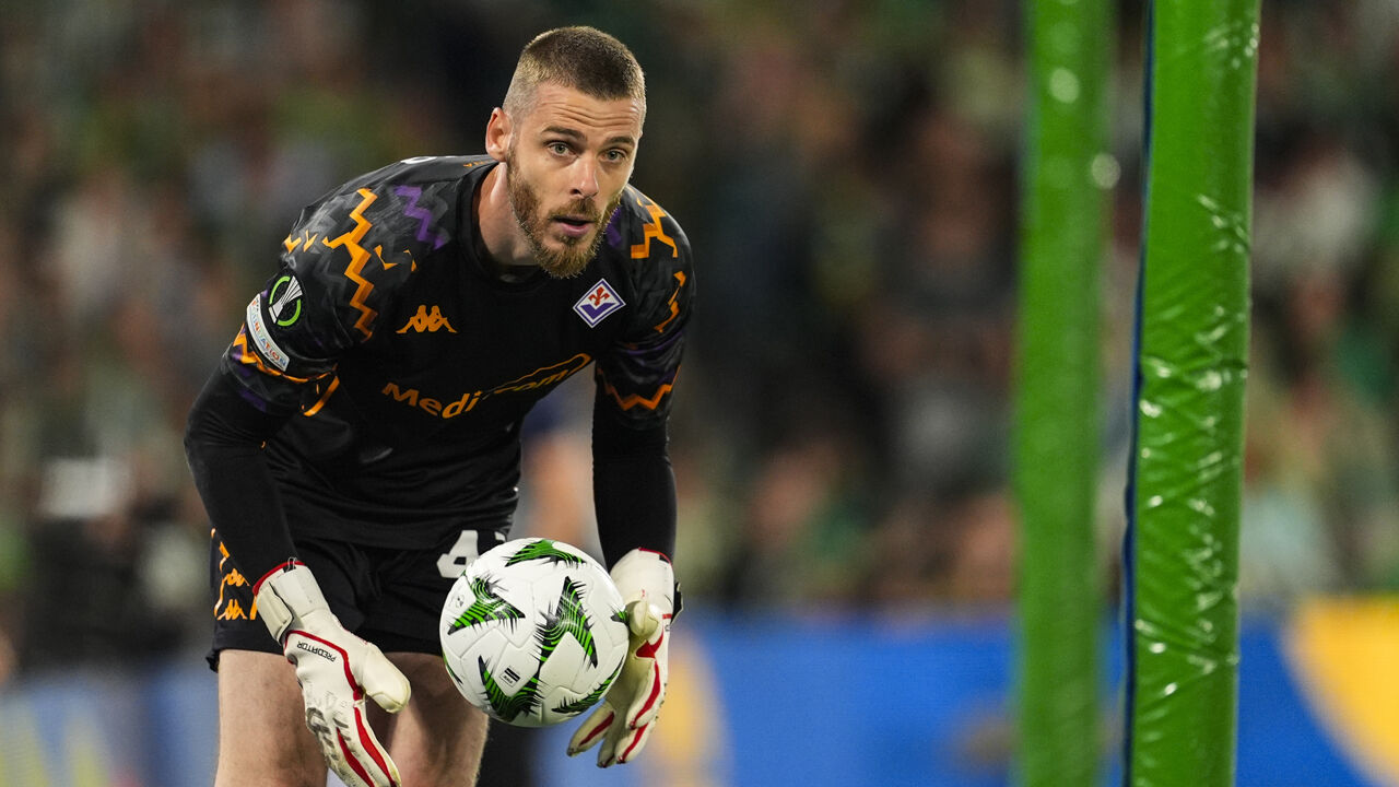 De Gea veste, atualmente, a camisola da Fiorentina