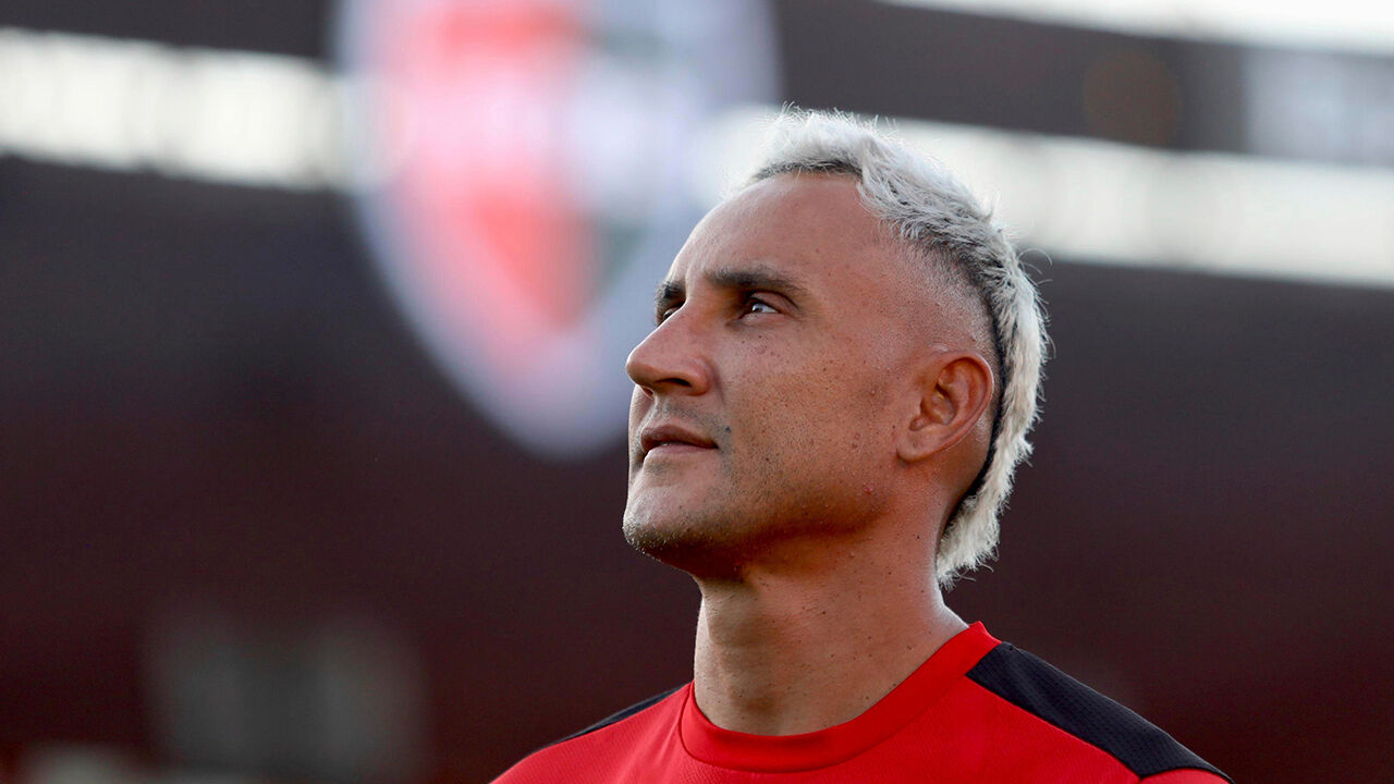 Keylor Navas deixa o Newell's após seis meses, clube argentino demonstra insatisfação