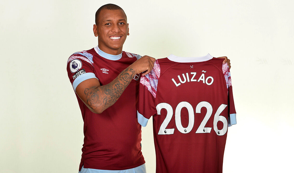 Luizão, ex-Pogon Szczecin, ligado ao West Ham, é alvo do Nacional