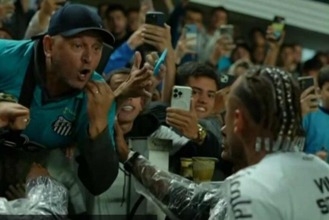 Claques do Santos avisam Neymar sobre respeito