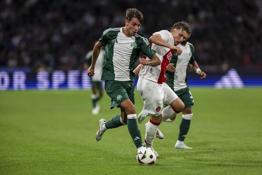 Vagiannidis, de 23 anos, é internacional pela Grécia