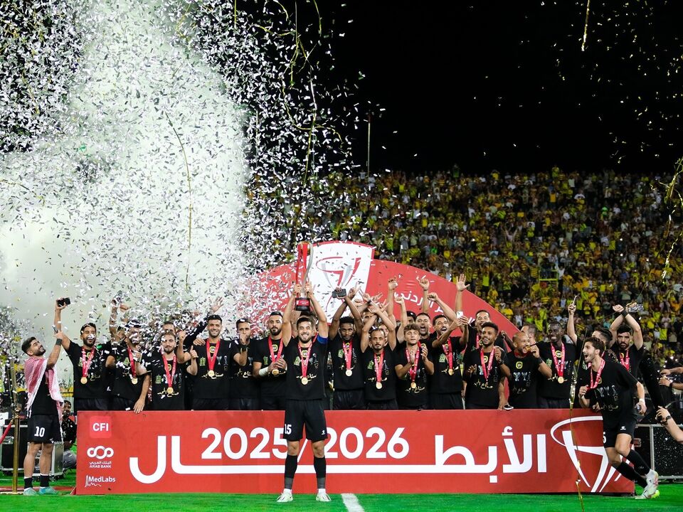 Al Hussein, de Quim Machado, vence Supertaça jordana contra o Al Wehdat.
