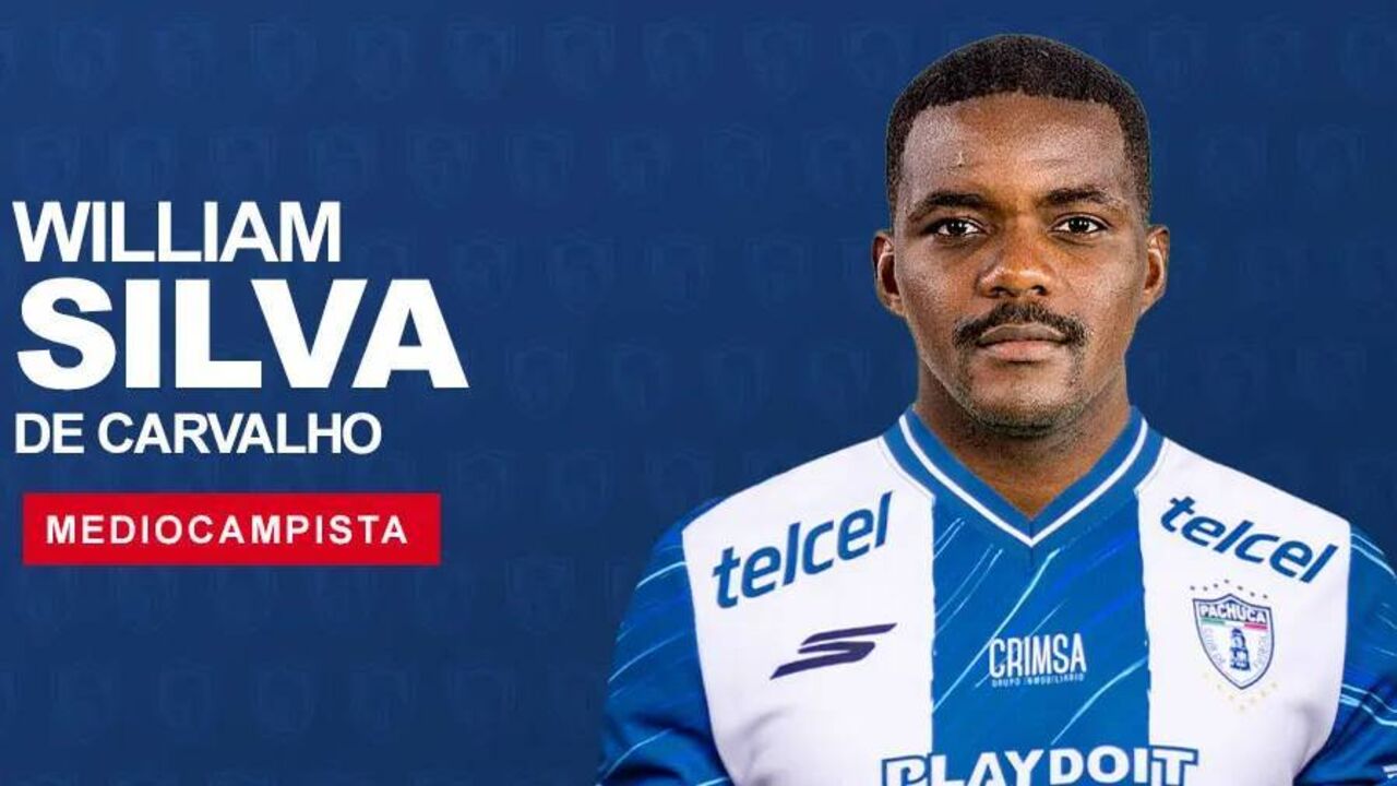 William Carvalho oficializado no Pachuca