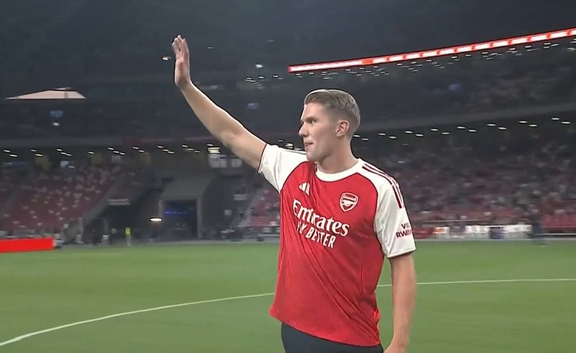 Adeptos do Arsenal eufóricos: Gyökeres