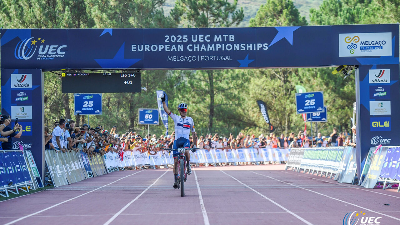 Tom Pidcock conquista o título europeu de cross country olímpico em Melgaço
