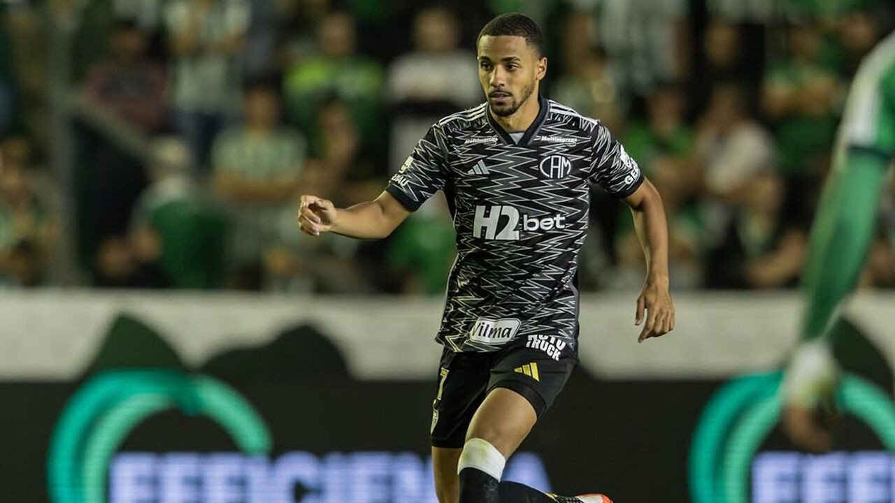 Rômulo Junior a caminho de Alcochete para reforçar os bês do Sporting