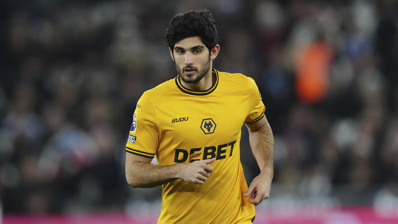 Gonçalo Guedes vai deixar o Wolverhampton para reforçar a Real Sociedad