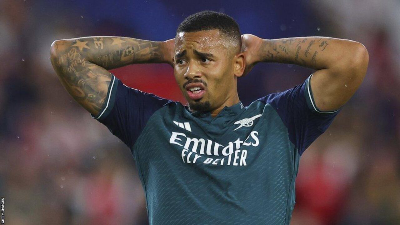 Gabriel Jesus desiludido com a derrota