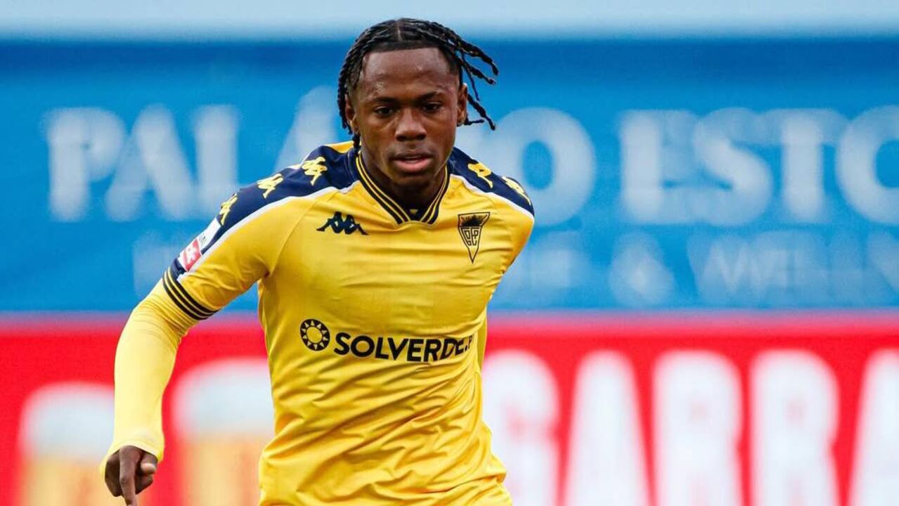 Michel Costa deixa Estoril para reforçar o Felgueiras