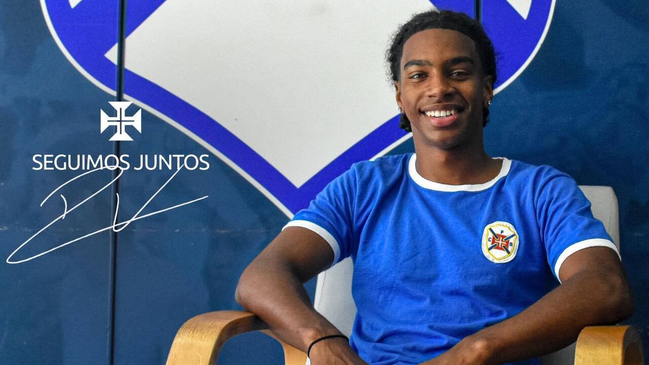 Diogo Varela assina contrato profissional com o Belenenses até 2028