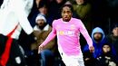 Kyle Walker-Peters/ defesa direito inglês de 28 anos/ valor de mercado: 15 milhões de euros