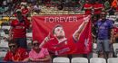 Adeptos do Liverpool homenageiam Diogo Jota