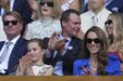 Kate Middleton e a princesa Charlotte assistem à final de Wimbledon