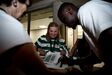 De Rui Borges a Paulinho: Dolores Aveiro com sorriso 'de orelha a orelha' junto à comitiva do Sporting