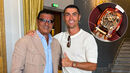 Ronaldo recebe relógio exclusivo da Jacob & Co. avaliado em 1.5 milhões de dólares