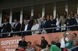 Família de Diogo Jota e André Silva na tribuna do Estádio Algarve