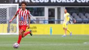Axel Witsel/ médio belga de 36 anos/ valor de mercado: 2 milhões de euros