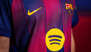 Equipamento do FC Barcelona com patrocínio do Spotify