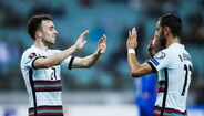 Diogo Jota e Bruno Fernandes ao serviço da Seleção 