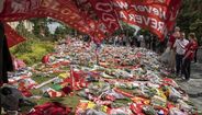 Memorial em Anfield com tributos a Diogo Jota e homenagem de Jordan Henderson