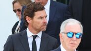 André Villas-Boas à saída da Igreja Matriz de Gondomar