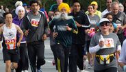 Fauja Singh começou a correr maratonas aos 89 anos