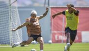 Pré-época 2025/26: Benfica realiza primeiro treino no relvado