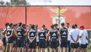 Pré-época 2025/26: Benfica realiza primeiro treino no relvado
