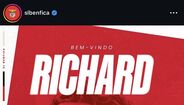Richard Ríos assina e João Félix coloca 'gosto' em publicação