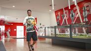 O primeiro dia no Benfica: Richard Ríos conheceu os cantos à nova casa