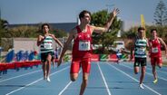Pedro Afonso bate recordes nos 200 e 400 metros nos Nacionais de atletismo no Seixal