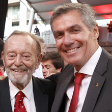 <![CDATA[ Manuel Vilarinho acelerou para votar em Setúbal: «A ver se nisto somos campeões do Mundo» ]]>