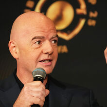 <![CDATA[ FIFA é alvo de uma ação coletiva que reclama "milhares de milhões de euros" ]]>