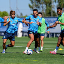 <![CDATA[ FC Porto-V. Guimarães vai disputar-se segunda-feira às 20h45 ]]>