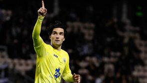 Jason deixa o Arouca e vai ser treinado por Pedro Emanuel na Arábia Saudita