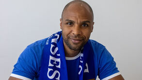 Wilson Eduardo é reforço do Belenenses